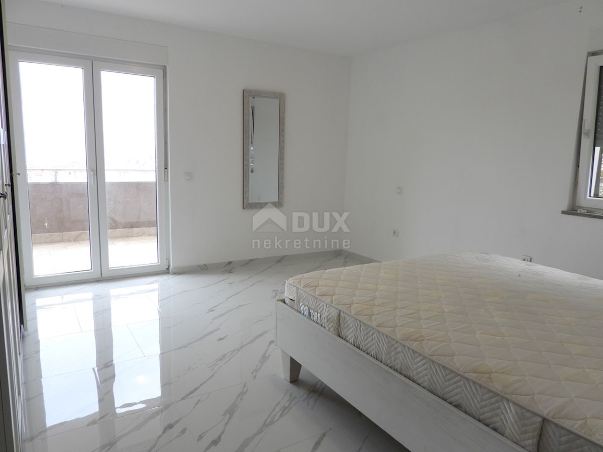 SRDOČI - appartamento 140m2 DB+3S con vista panoramica sul mare + giardino 175m2