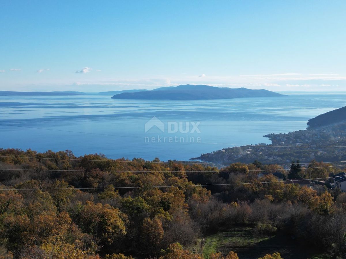 OPATIJA VEPRINAC - terreno edificabile di 18150m2 con bellissima vista sul mare