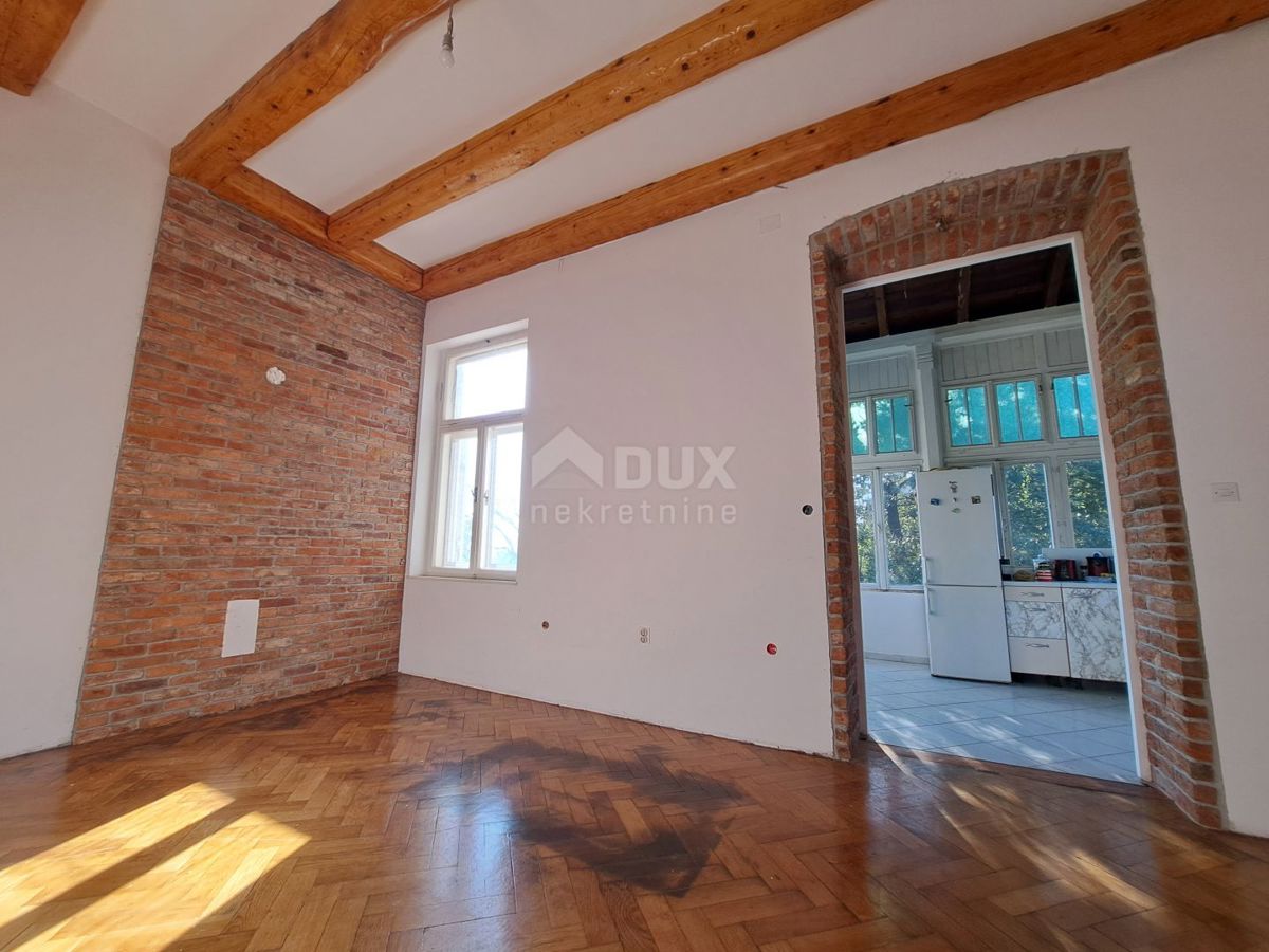 OPATIJA - Appartamento prima fila al mare