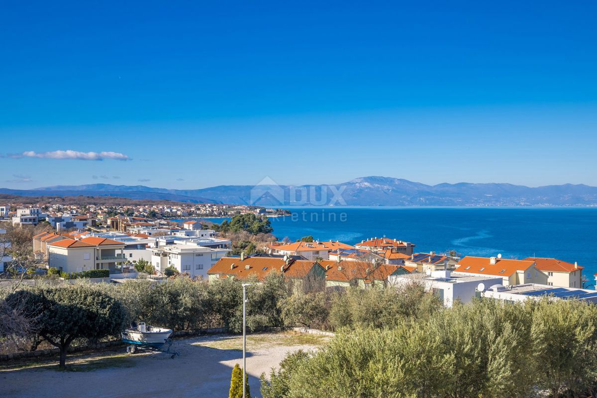 ISOLA DI KRK, MALINSKA - Attico con vista vicino al mare