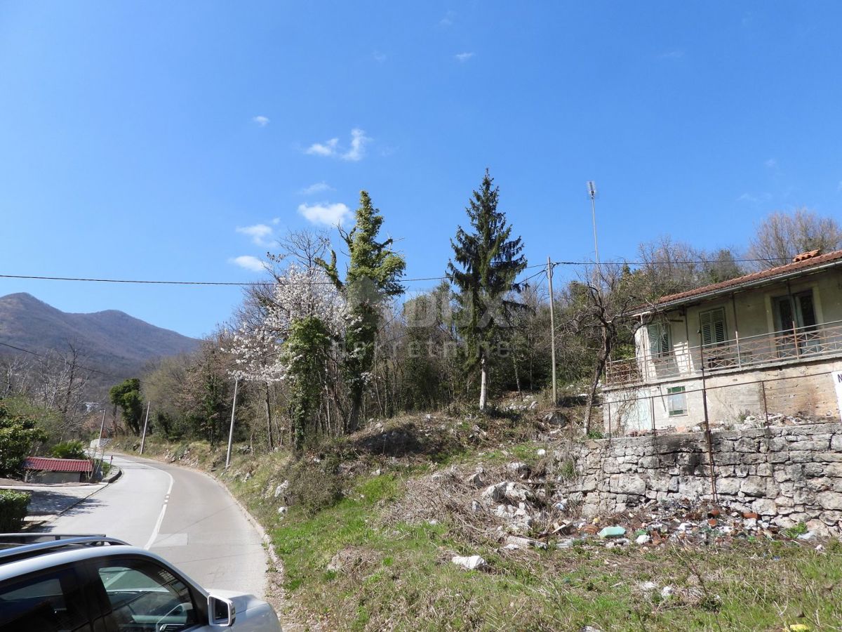 OPATIJA, IČIĆI, POLJANE - terreno edificabile di 4400m2 CON PERMESSO DI COSTRUZIONE!!! con vista mare + vecchia casa 130m2