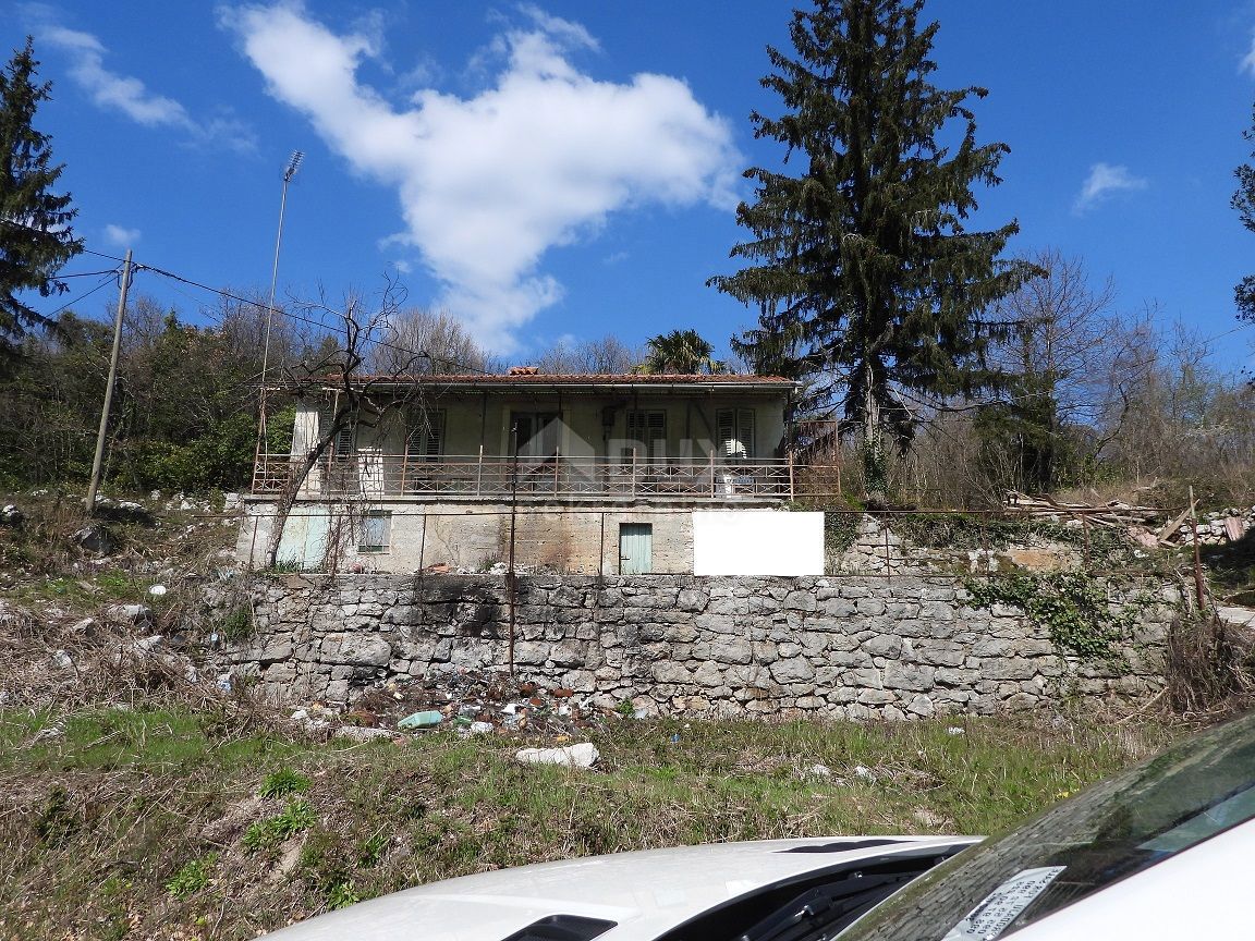 OPATIJA, IČIĆI, POLJANE - terreno edificabile di 4400m2 CON PERMESSO DI COSTRUZIONE!!! con vista mare + vecchia casa 130m2