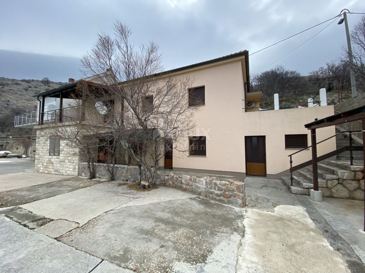 LUKOVO SUGARJE - casa prima fila al mare.