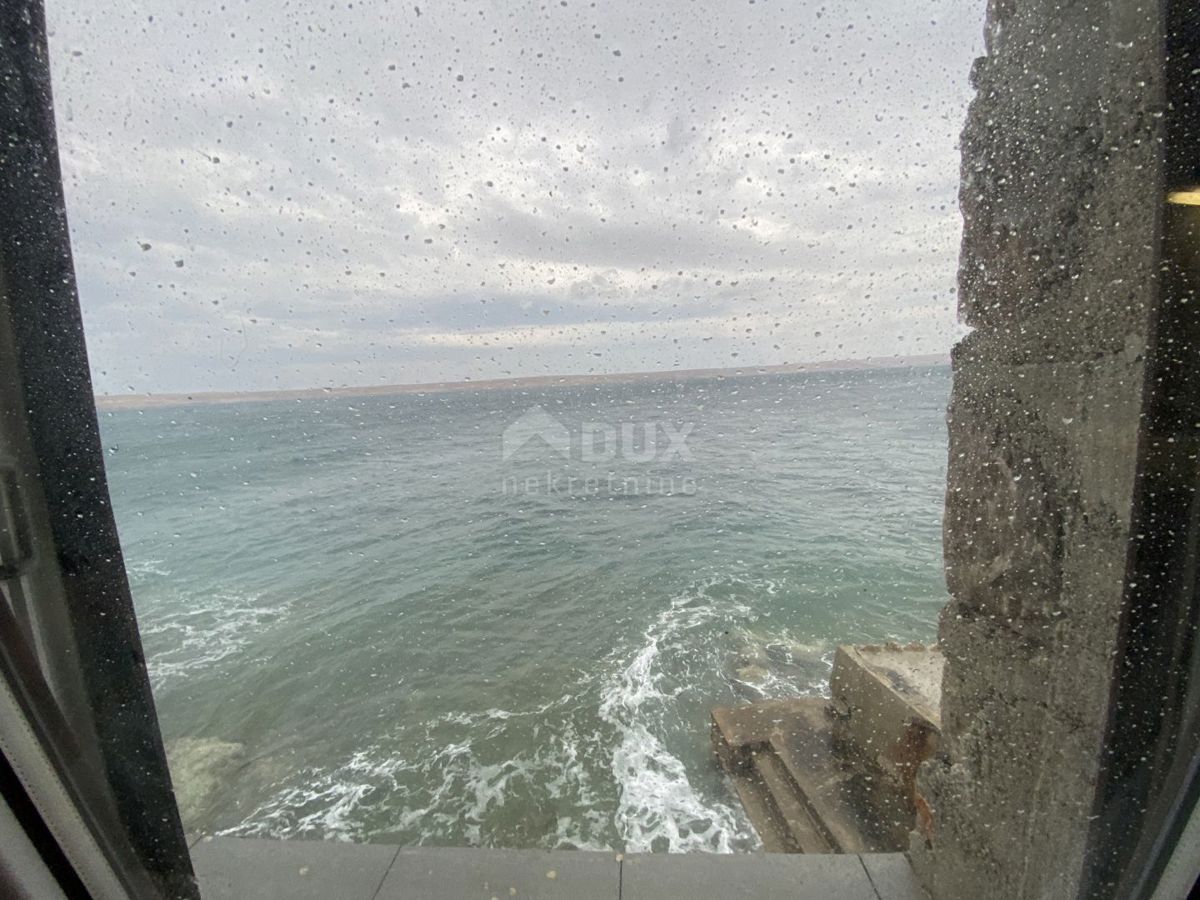 LUKOVO SUGARJE - casa prima fila al mare.