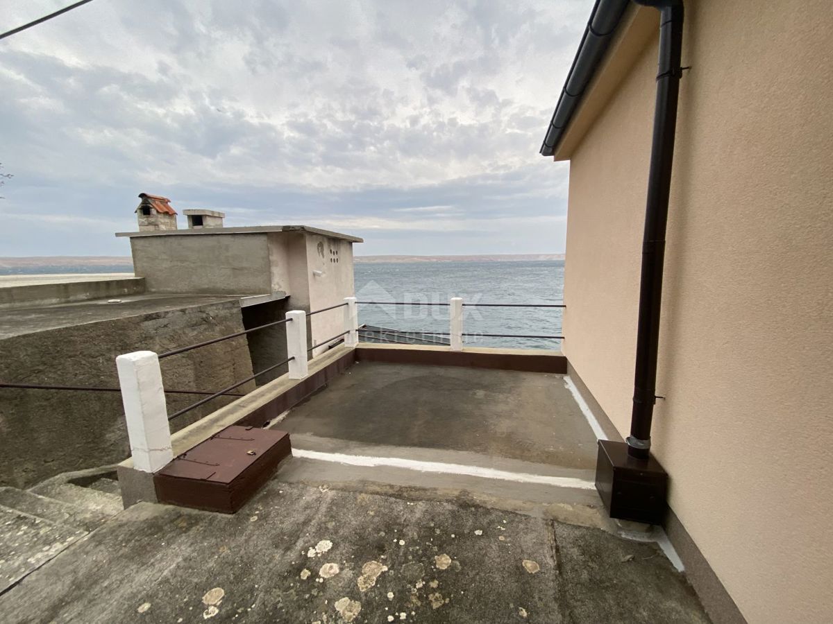 LUKOVO SUGARJE - casa prima fila al mare.
