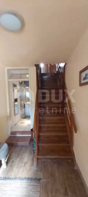 LOKVE - Casa con cortile in ottima posizione