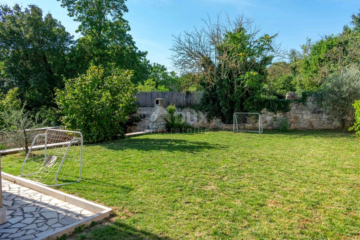 ISTRIA, TINJAN - Confortevole casa con piscina