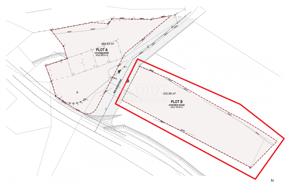 LABIN, SVETA MARINA - terreno edificabile di 435m2 con una vecchia casa, con vista sul mare e un progetto concettuale