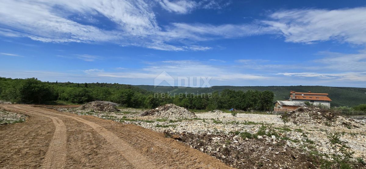 ISTRIA, RABAC - Terreno con vista mare