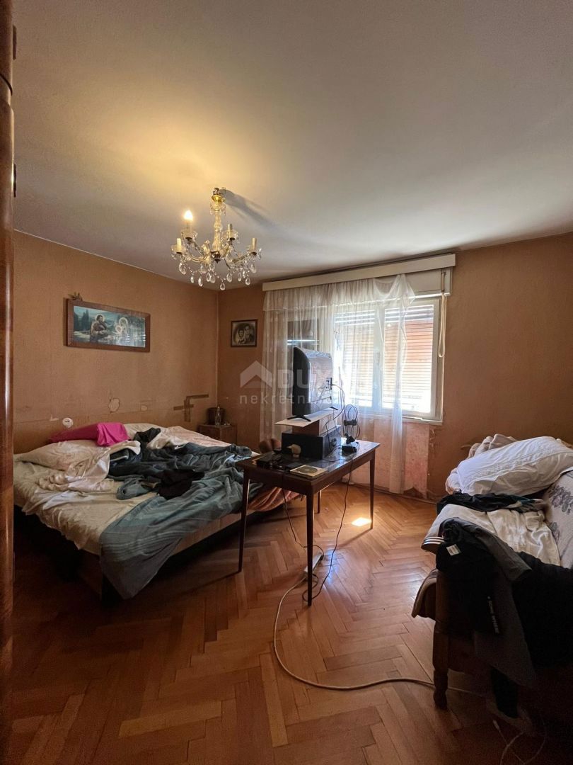 RIJEKA, KOZALA - piano di una casa da adattare