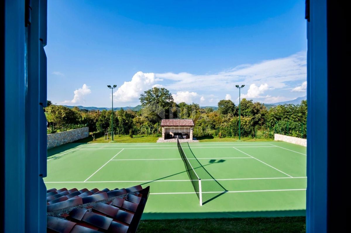 ISTRIA, KRŠAN - Villa rustica su bella proprietà