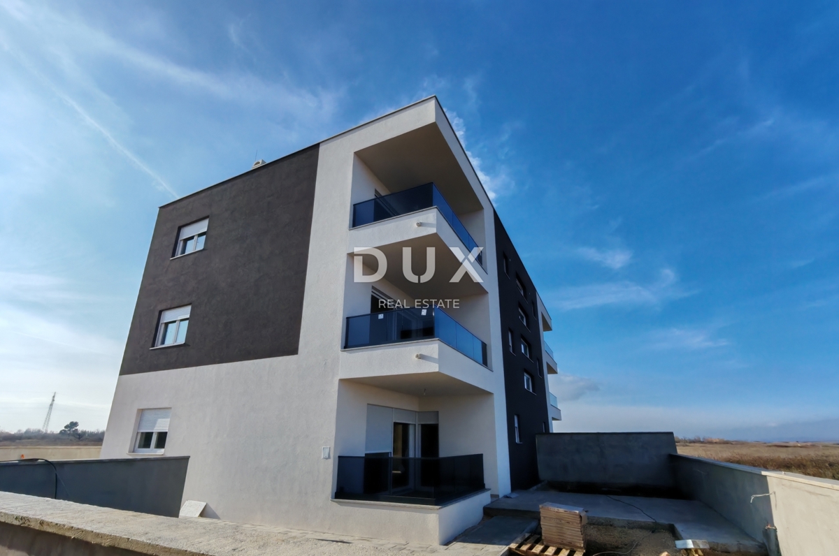 ZADAR, PRIVLAKA - Nuova costruzione! Grazioso appartamento con vista mare vicino alla spiaggia! SJ6