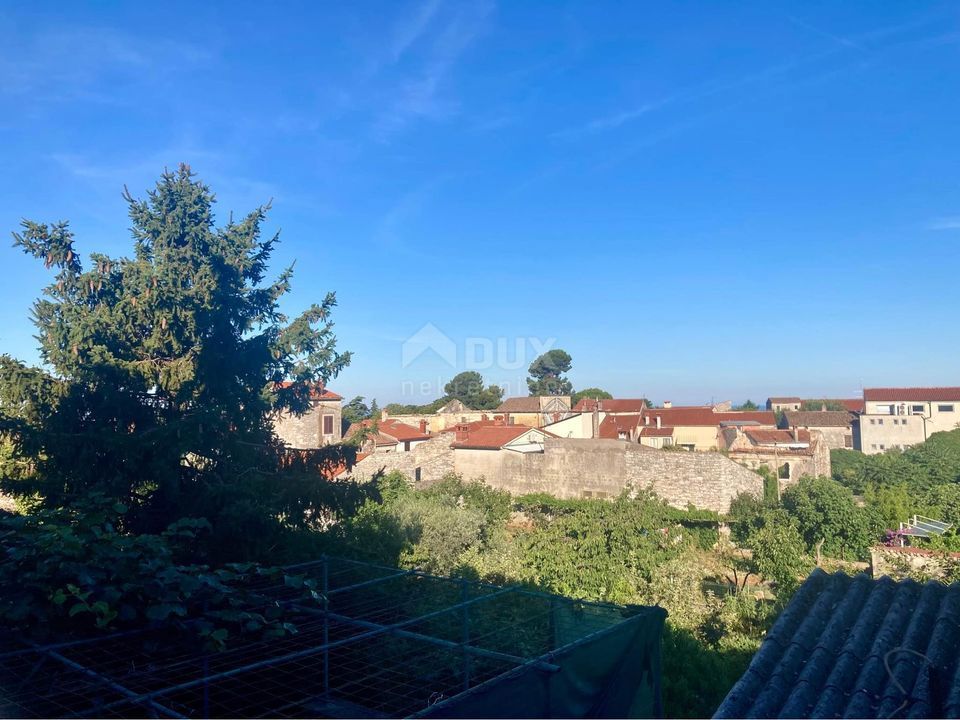 ISTRIA, DIGNANO Casa con terrazza nel centro di Dignano, 130 m2