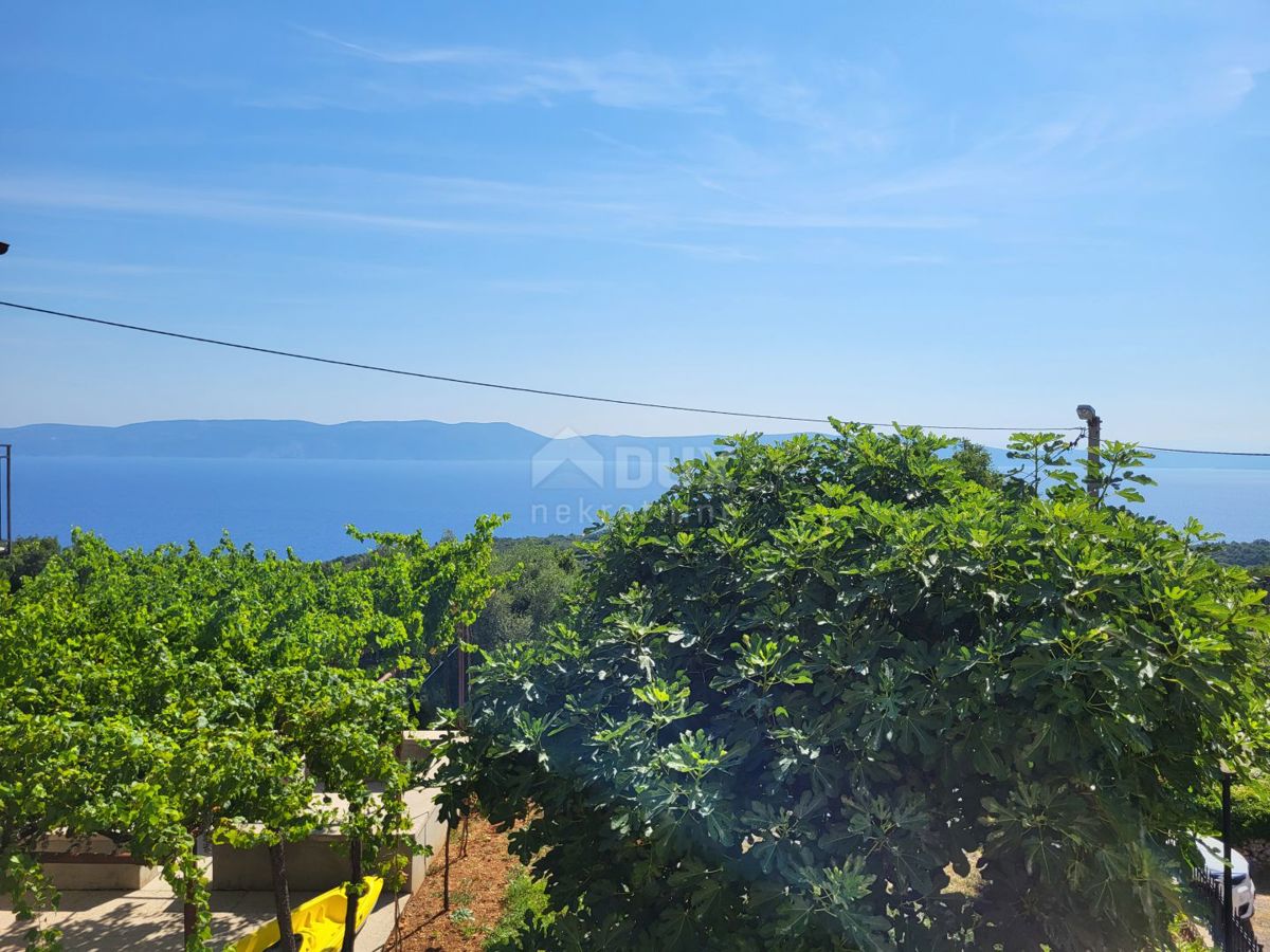 ISTRIA, LABIN - Casa indipendente da adattare con vista mare