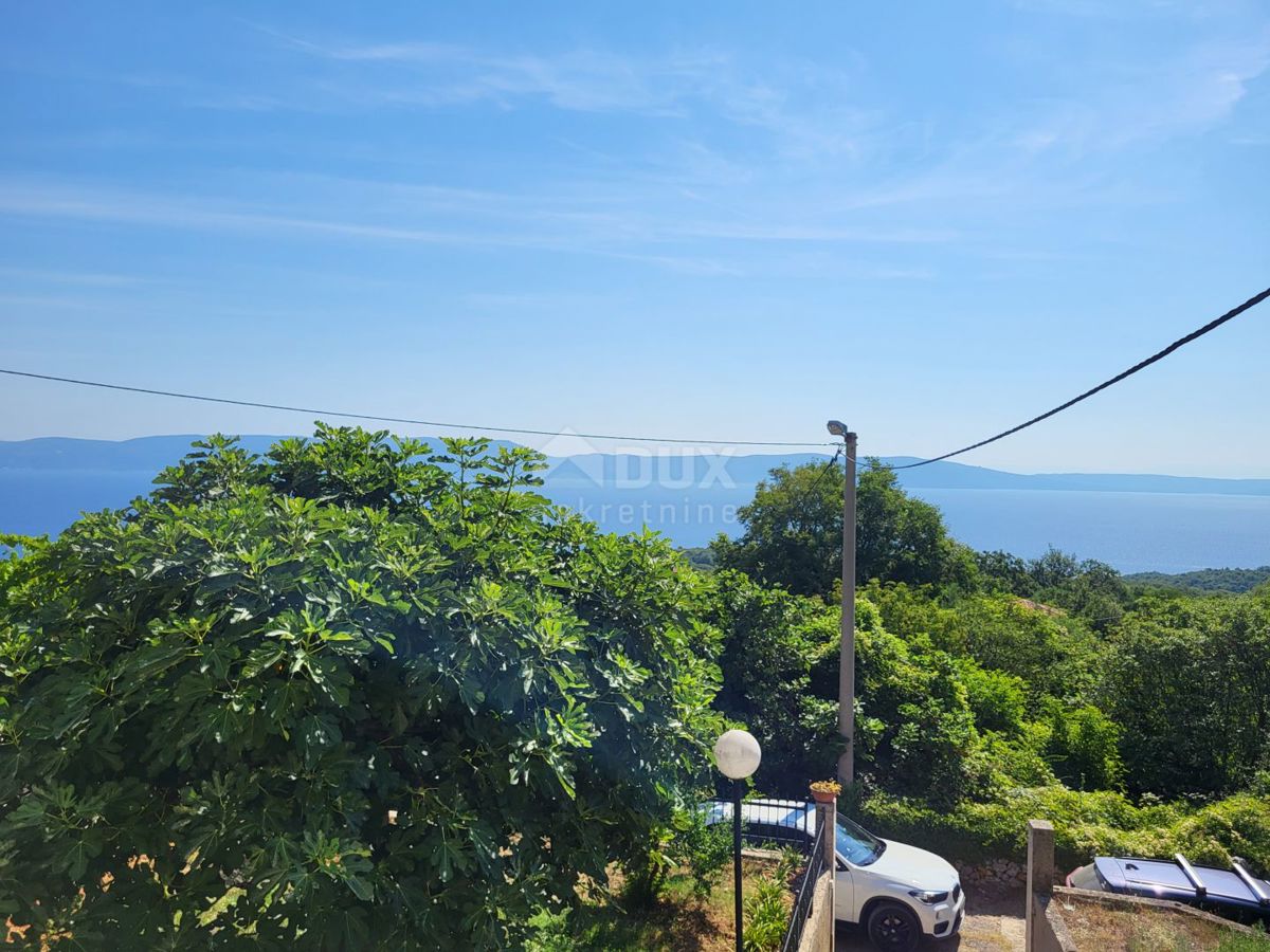 ISTRIA, LABIN - Casa indipendente da adattare con vista mare