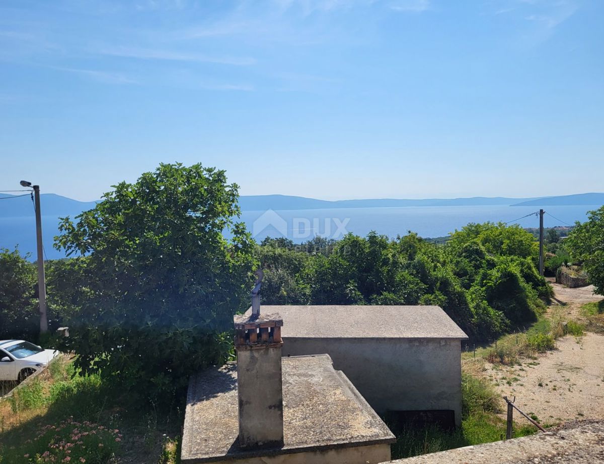 ISTRIA, LABIN - Casa indipendente da adattare con vista mare