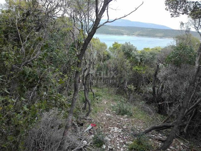 ISTRIA, RAKALJ - Atterrare sulla schiuma del mare 