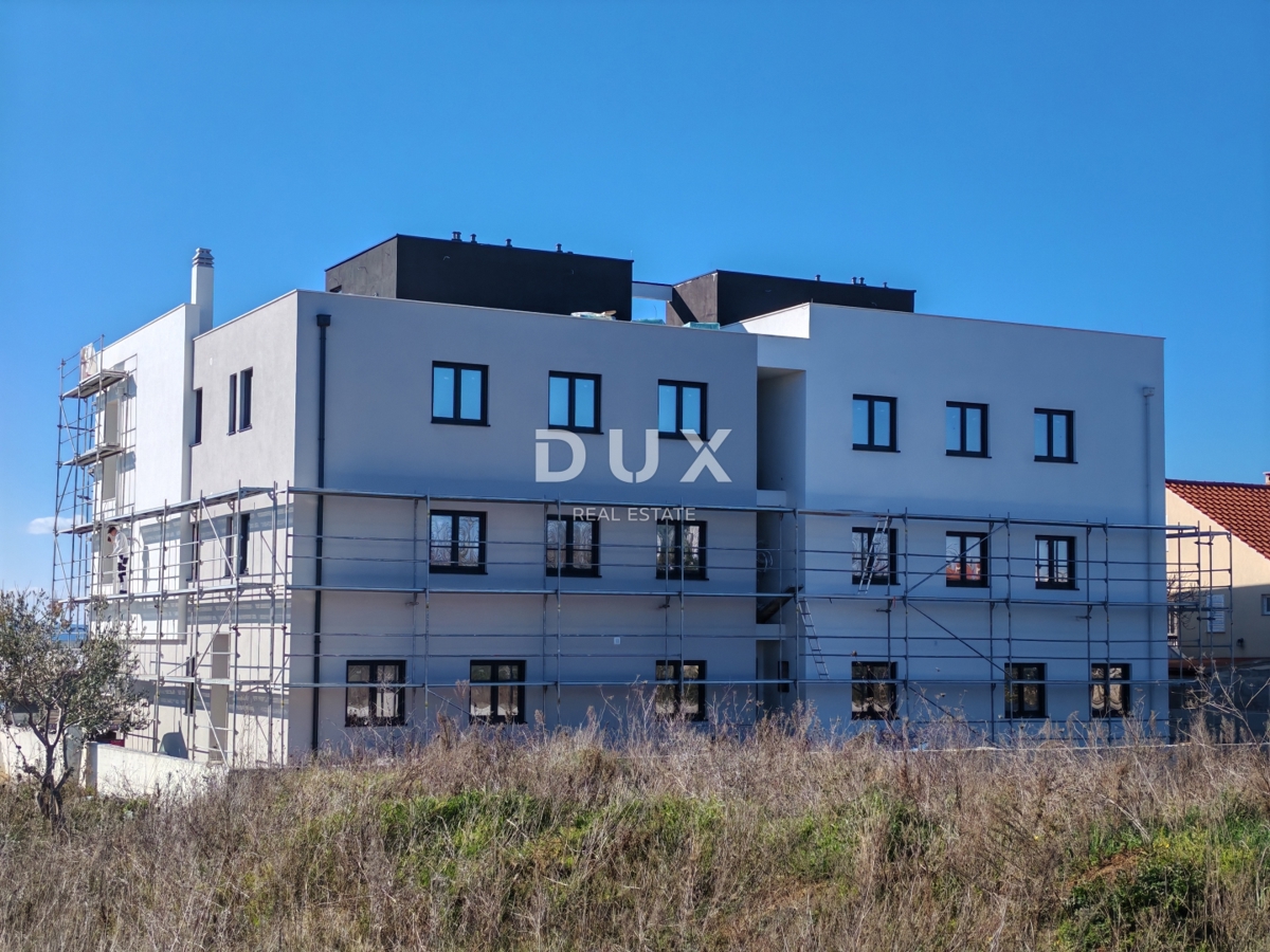 ZADAR, PRIVLAKA - Opportunità esclusiva per una vita lussuosa vicino alla spiaggia in una nuova costruzione moderna! S4