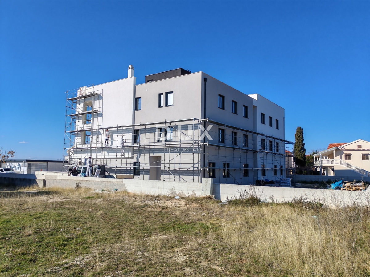 ZADAR, PRIVLAKA - Opportunità esclusiva per una vita lussuosa vicino alla spiaggia in una nuova costruzione moderna! S4