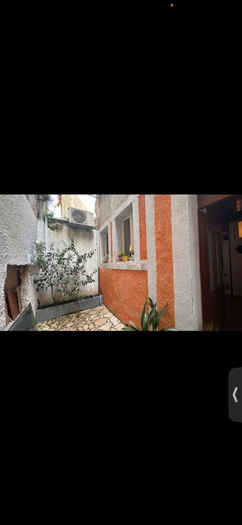 Locale commerciale Rovinj, 38m2