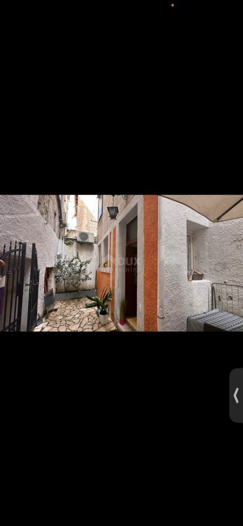 Locale commerciale Rovinj, 38m2