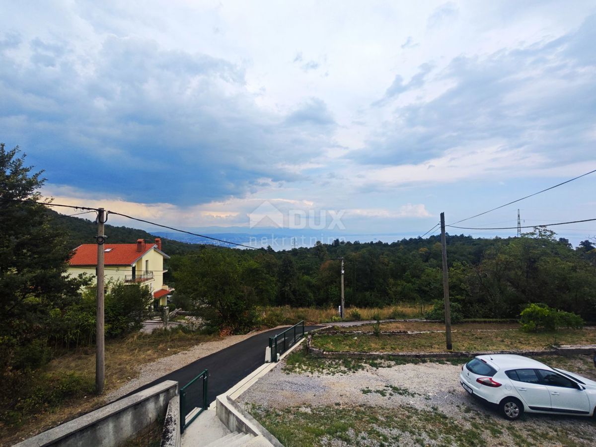 VEPRINAC - Casa indipendente con ampio giardino e vista mare!