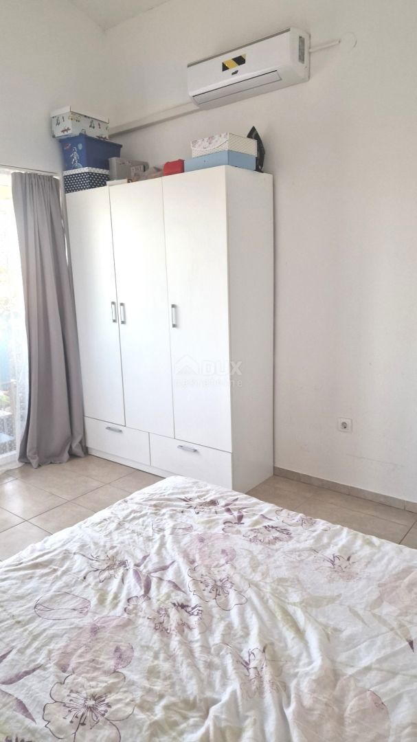 ISTRIA, POLA - Appartamento con 4 camere da letto e parcheggio in ottima posizione, 117 m2