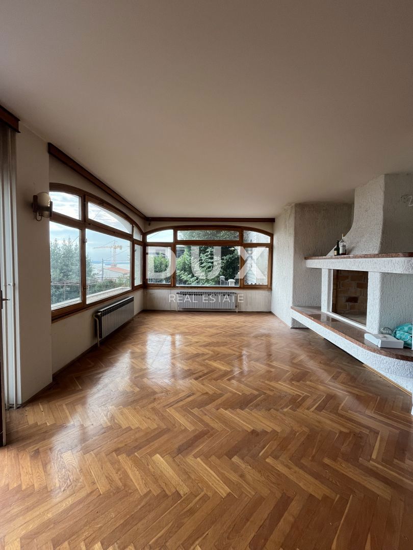 OPATIJA, CENTRO - Casa indipendente 302m2 con bellissima vista nel centro di Opatija