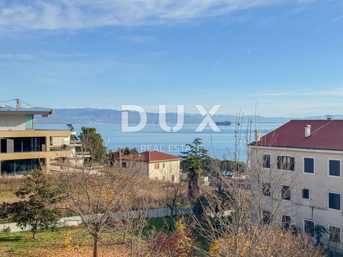 OPATIJA, IČIĆI - appartamento più grande in un edificio nuovo a soli 150 metri dalla spiaggia, terrazza, garage