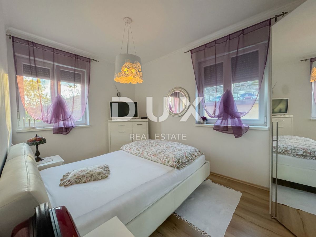 OPATIJA, CENTRO - confortevole appartamento con piscina, terrazza e ottima vista sul mare