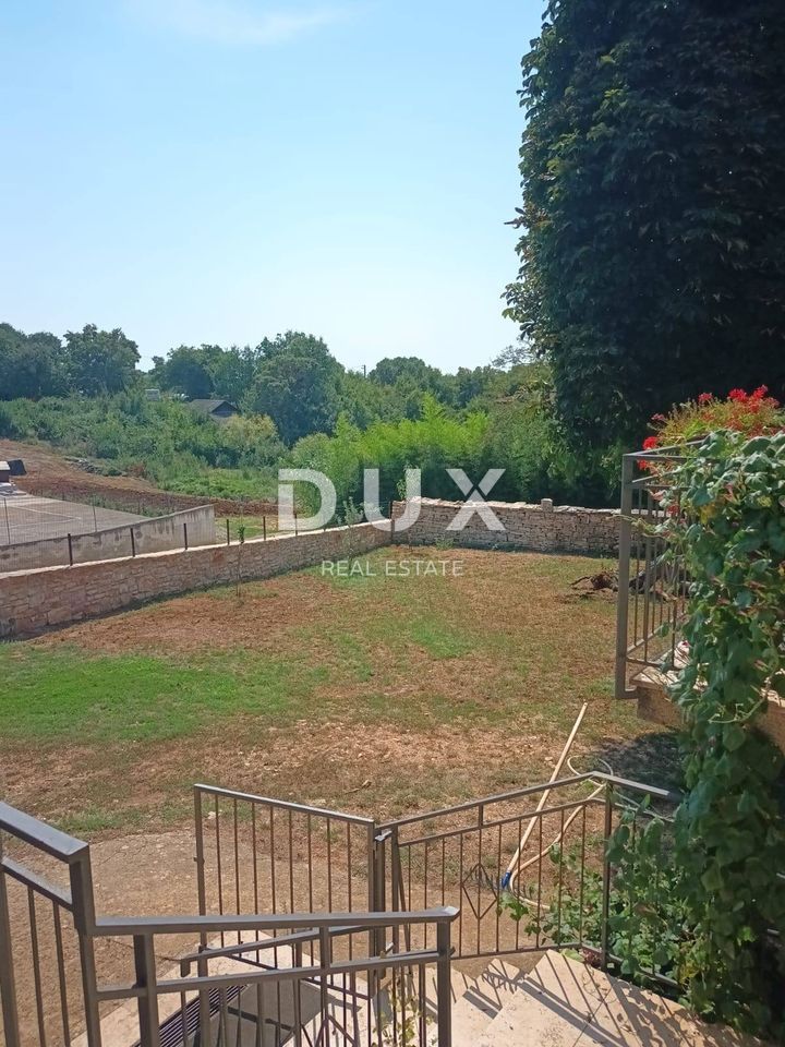 ISTRIA, LOVREČ - Casa in pietra con giardino