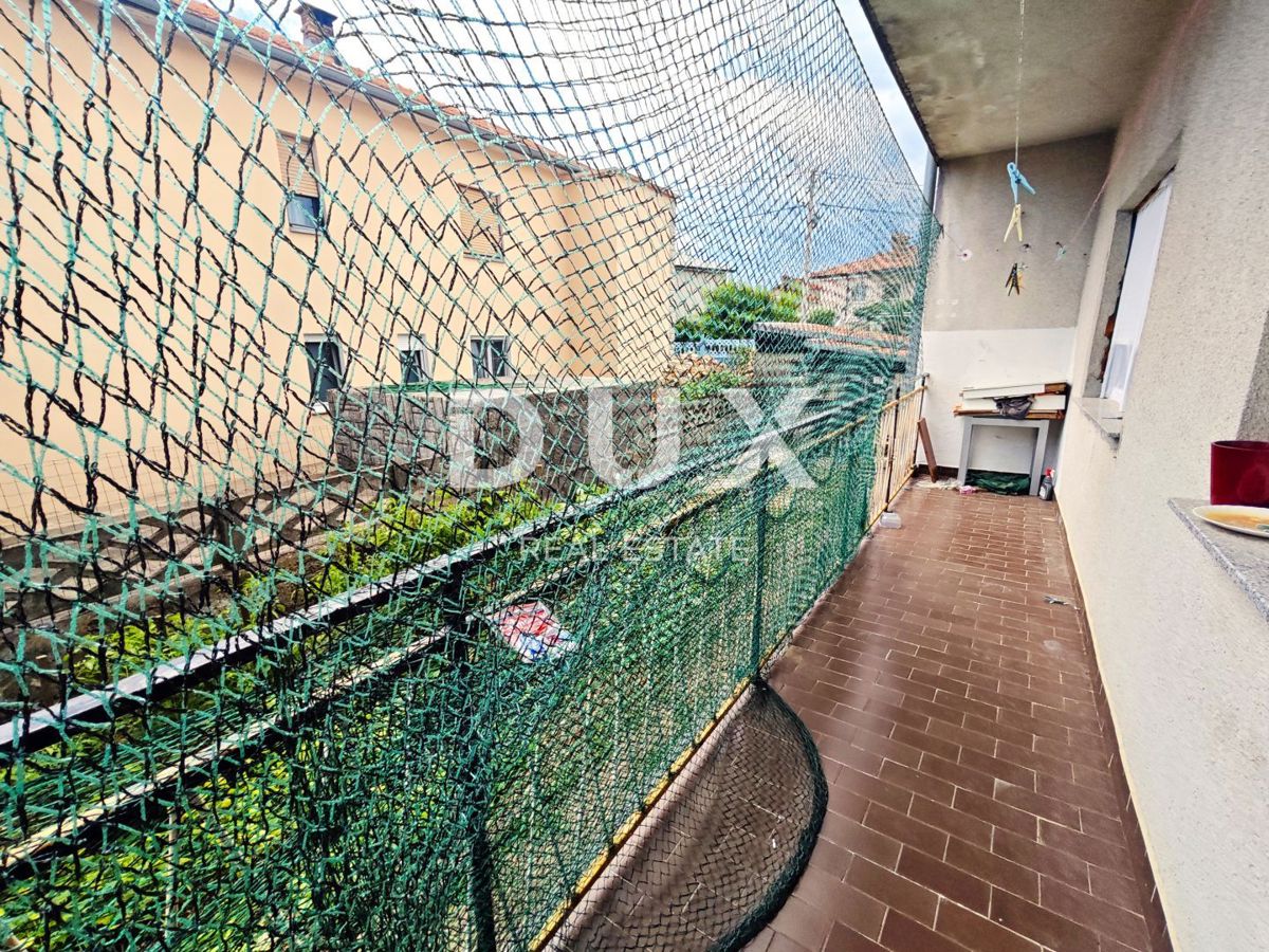 RIJEKA, HOSTI - Appartamento con 2 camere da letto e giardino!