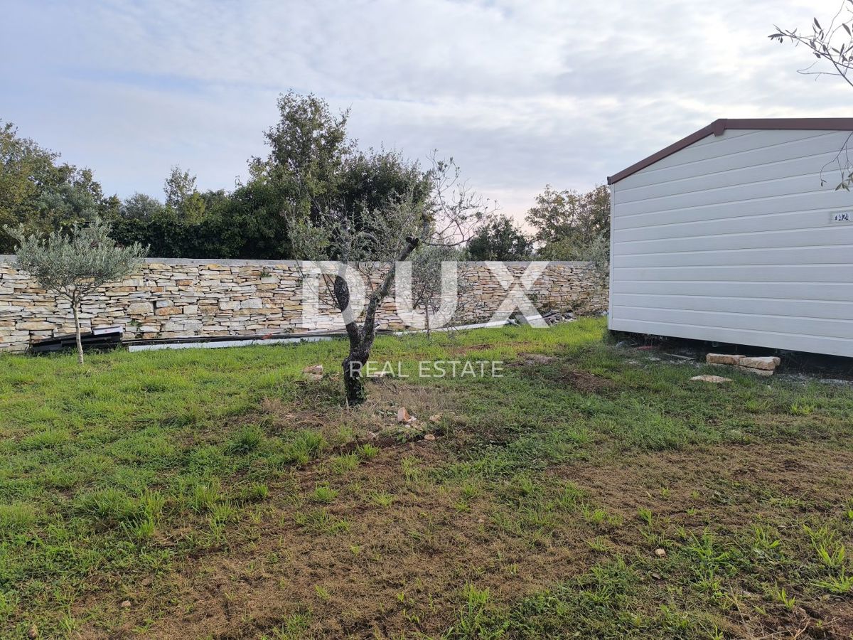 ISTRIA, PEROJ - Casa mobile su terreno edificabile ad uso sportivo e ricreativo