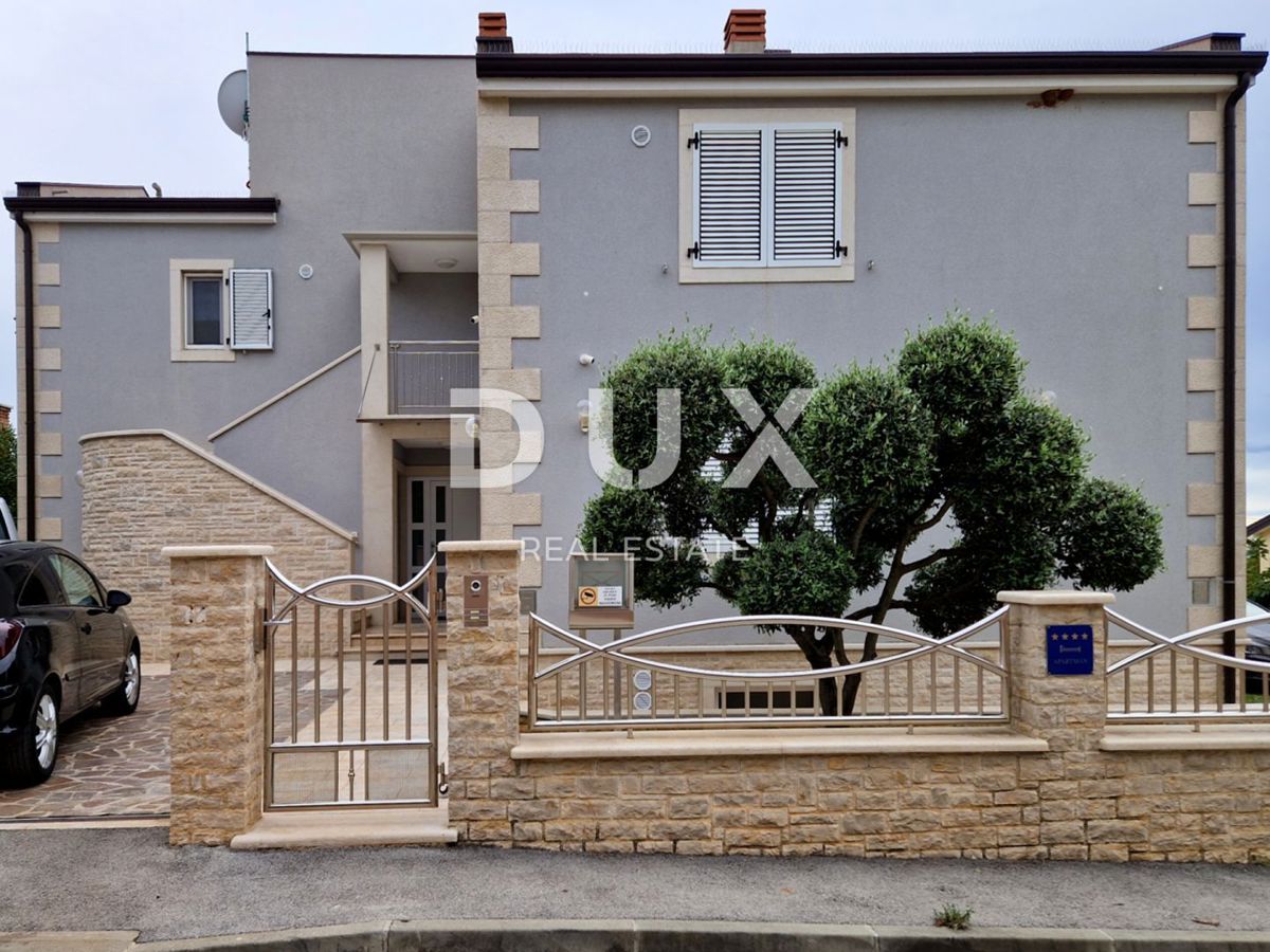 ISTRIA, PARENZO - Spaziosa casa con piscina e vista panoramica