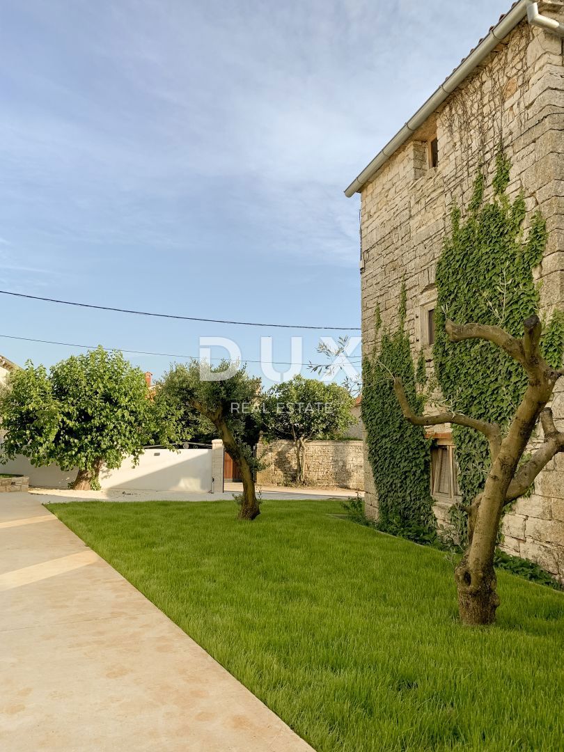 ISTRIA, ROVIGNO - Villa moderna con piscina