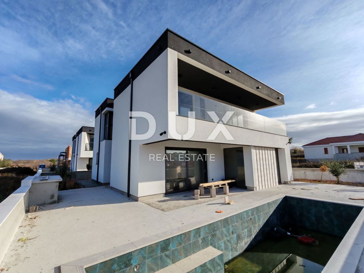 ZADAR, PRIVLAKA - Elegante casa a 110 metri dalla spiaggia! Nuova costruzione! B