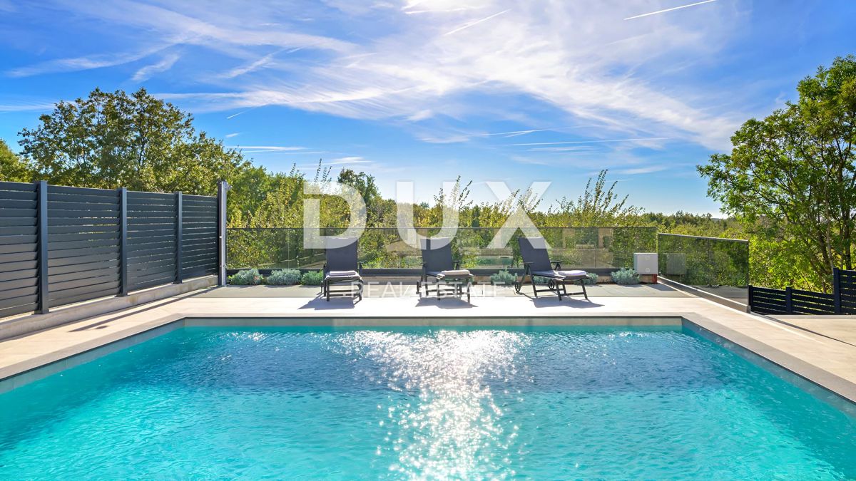 ISTRIA, SVETVINČENAT - Moderna nuova costruzione con piscina