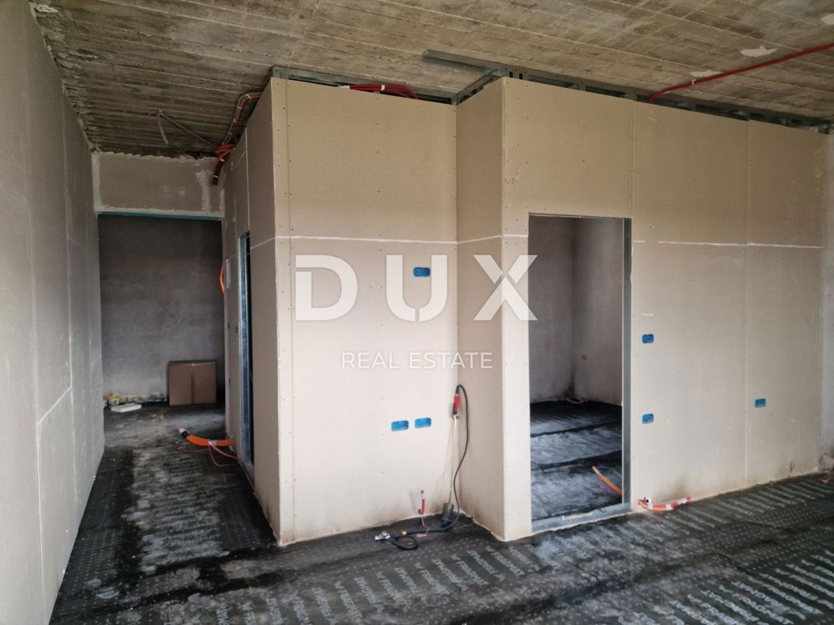 BENKOVAC - edificio commerciale e residenziale incompiuto