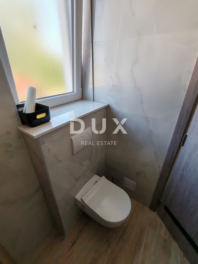 ZADAR, ZUKVE - Spaziosa casa bifamiliare con piscina! Nuova costruzione! B