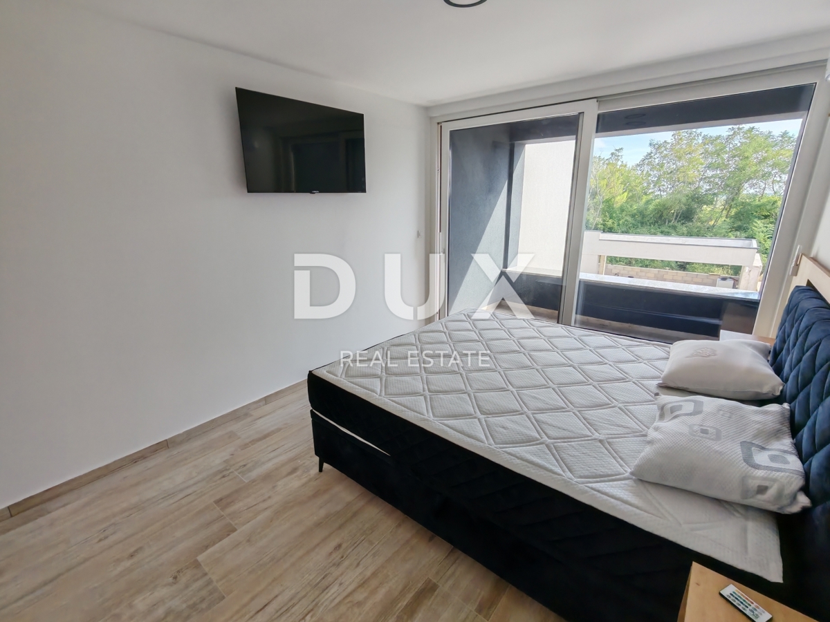 ZADAR, ZUKVE - Spaziosa casa bifamiliare con piscina! Nuova costruzione! B