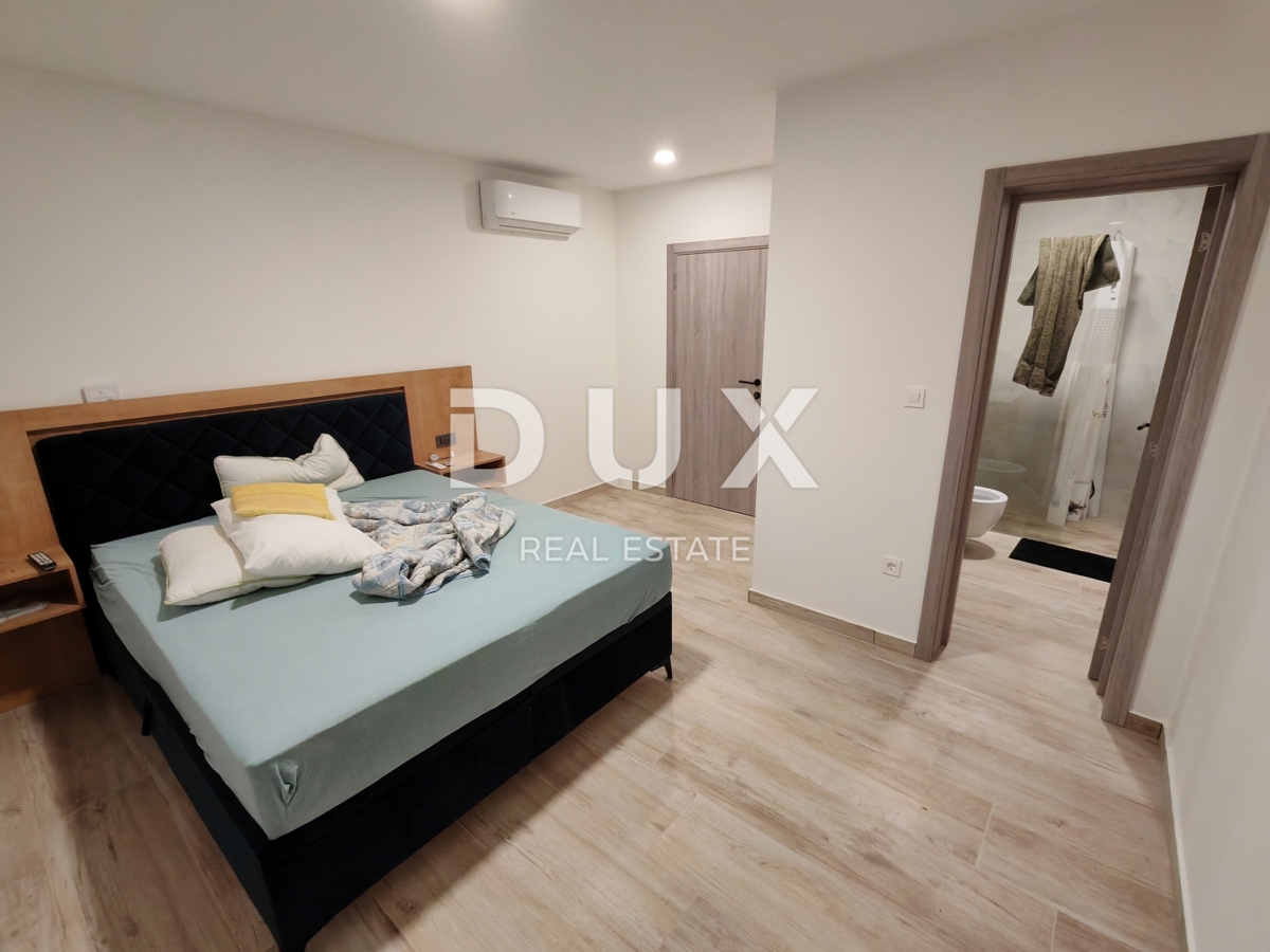 ZADAR, ZUKVE - Spaziosa casa bifamiliare con piscina! Nuova costruzione! B
