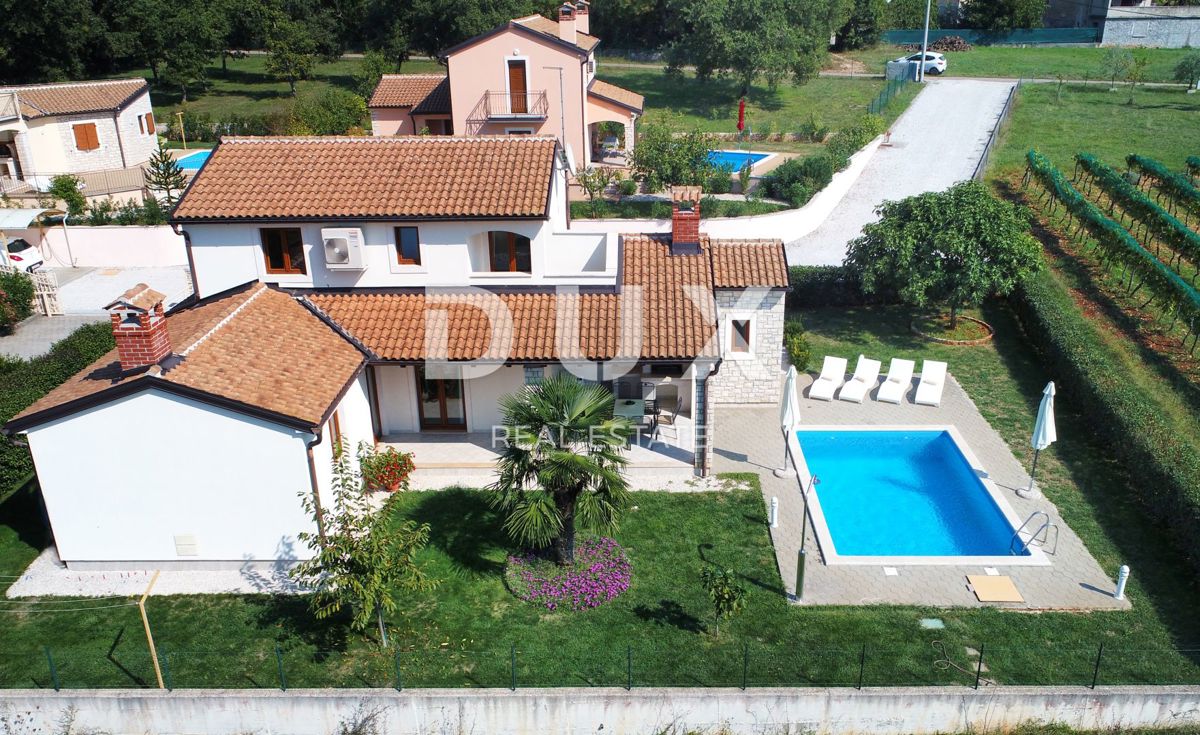 ISTRIA, SVETI LOVREČ - Casa perfettamente arredata con piscina, ideale per affitto turistico