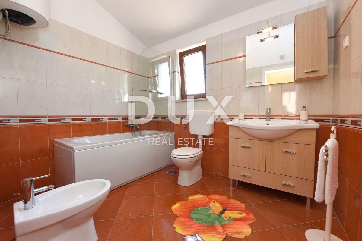 ISTRIA, SVETI LOVREČ - Casa perfettamente arredata con piscina, ideale per affitto turistico