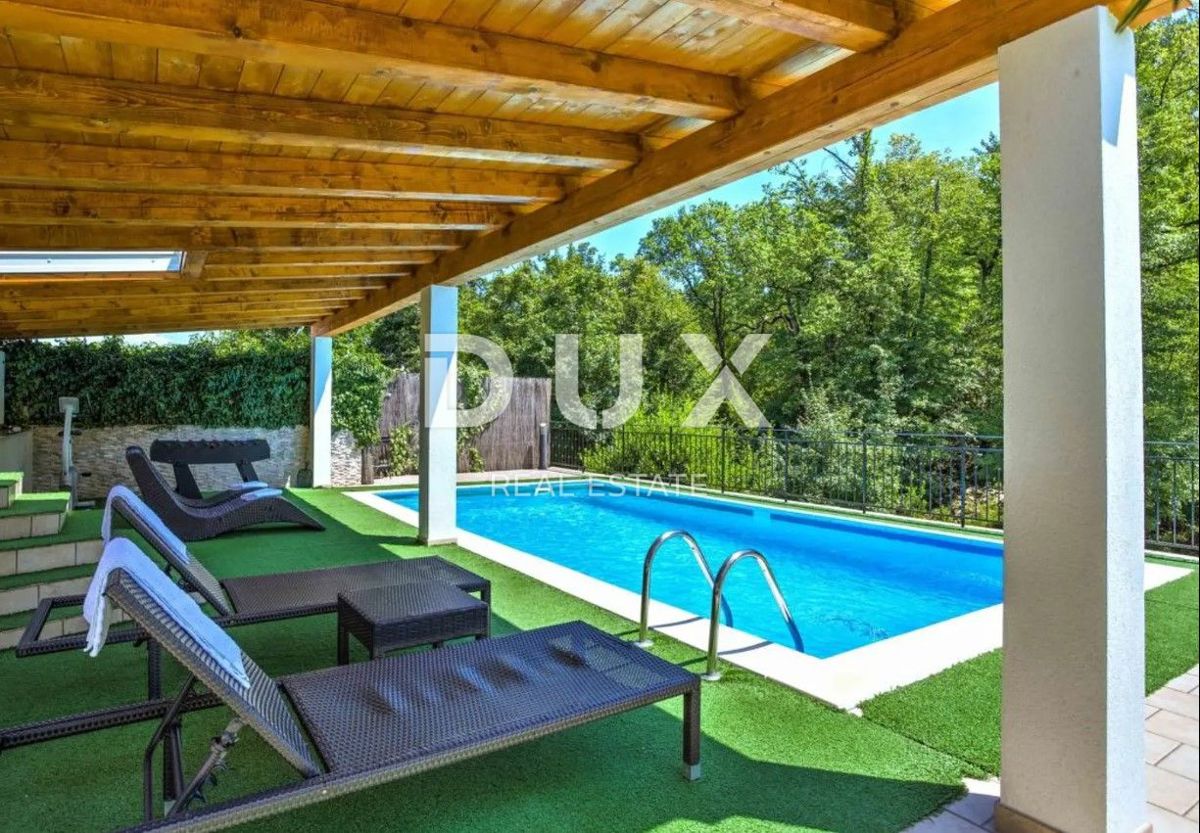 OPATIJA, POBRI - casa privata con piscina e garage in un villaggio tranquillo, vicino a Opatija