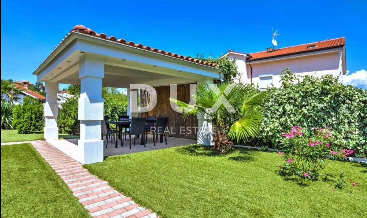 OPATIJA, POBRI - casa privata con piscina e garage in un villaggio tranquillo, vicino a Opatija