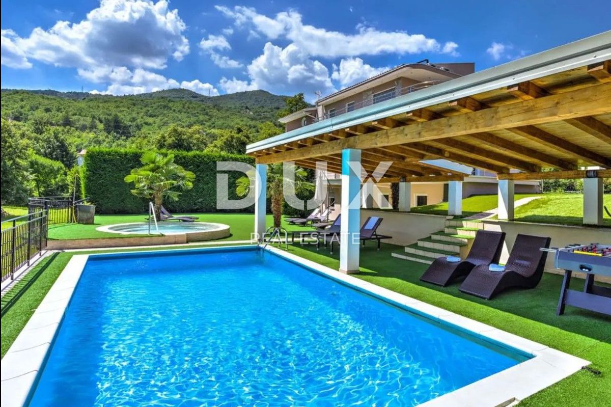 OPATIJA, POBRI - casa privata con piscina e garage in un villaggio tranquillo, vicino a Opatija