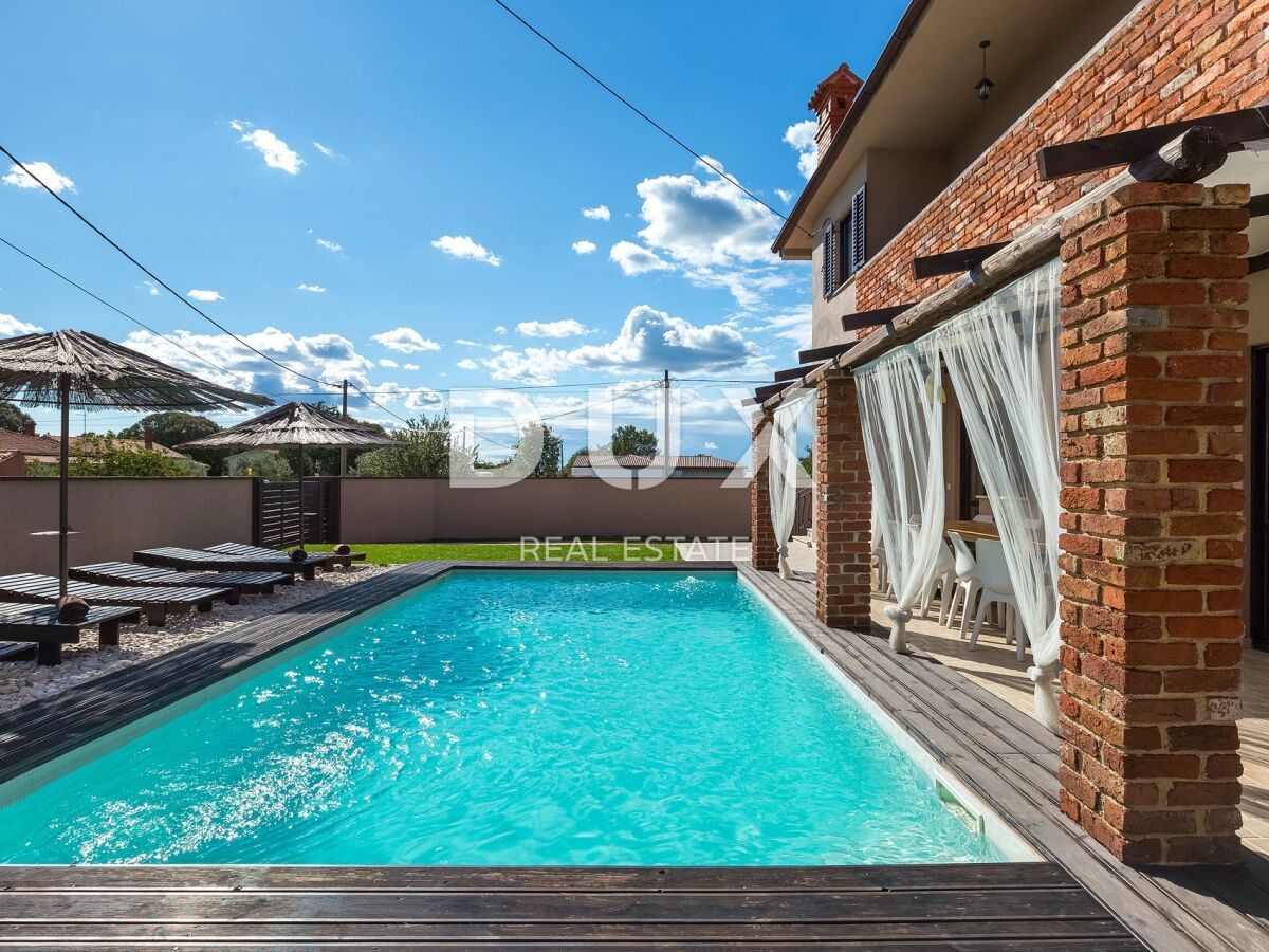 ISTRIA, BARBAN - Villa rustica con piscina in un villaggio tranquillo