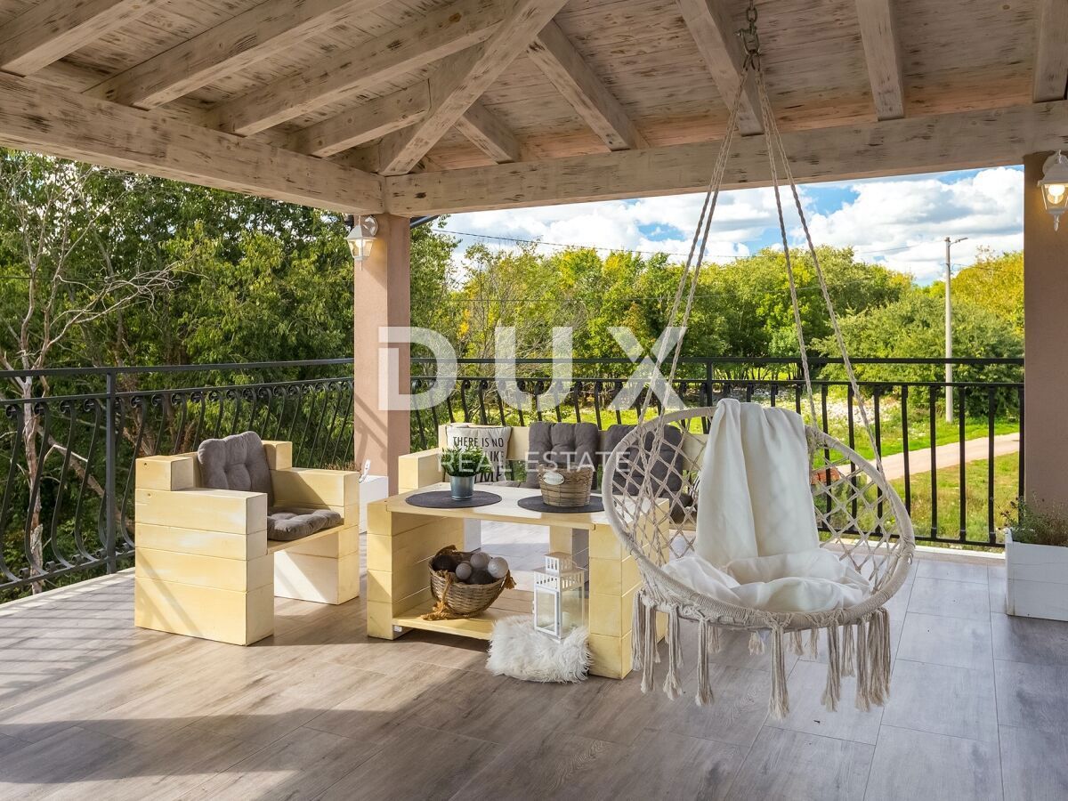 ISTRIA, BARBAN - Villa rustica con piscina in un villaggio tranquillo