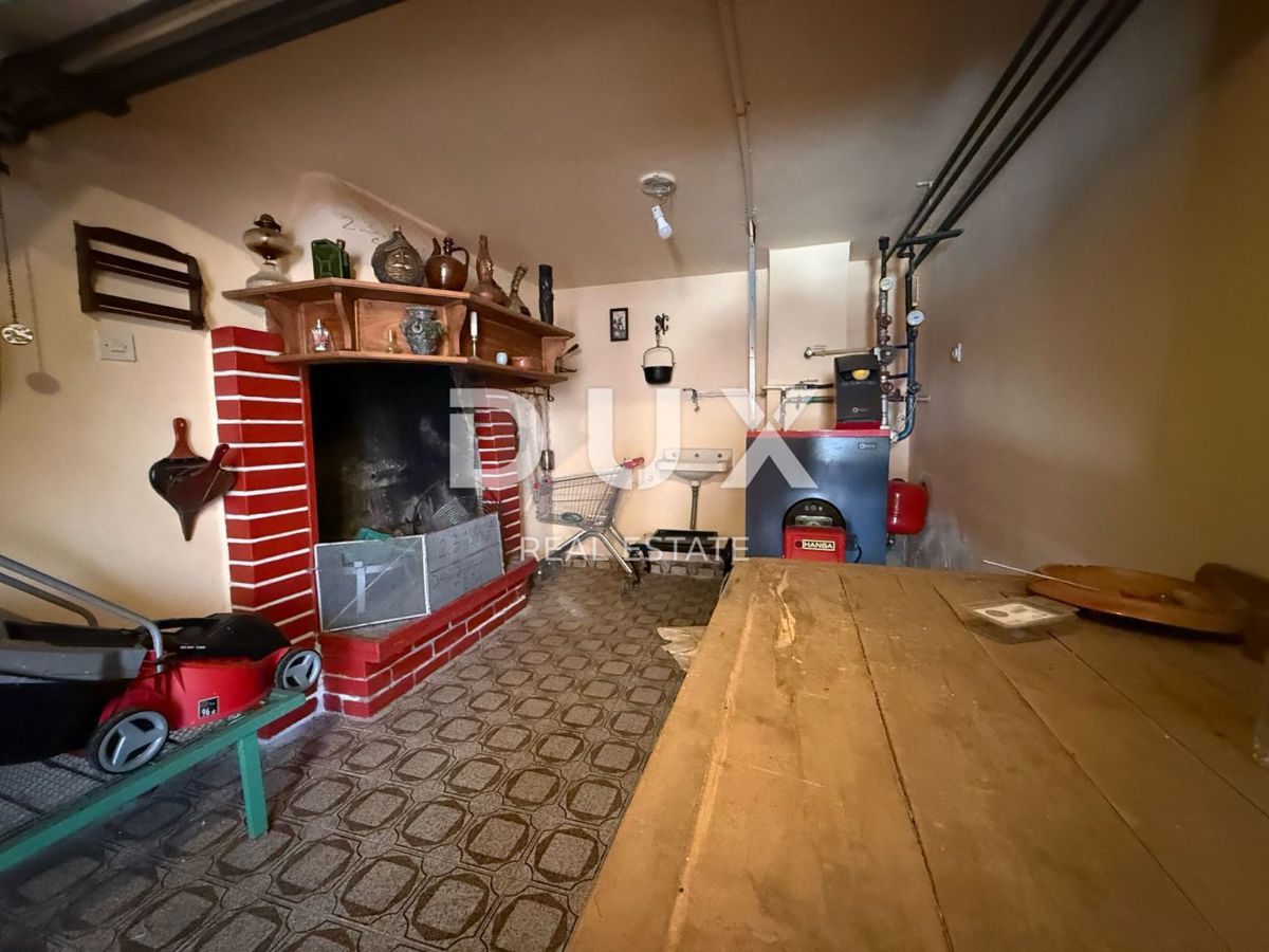 ISTRIA, LABIN - Spaziosa casa vicino al centro città