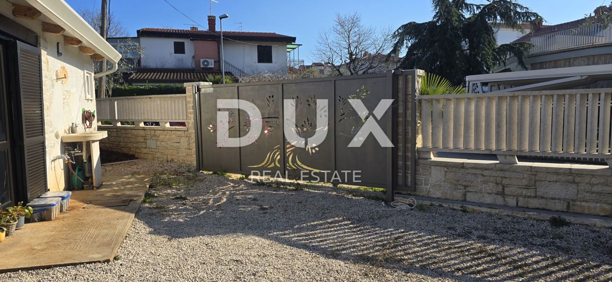 ISTRIA, UMAGO - Casa in pietra ristrutturata con 4 unità, a soli 200 m dal mare!